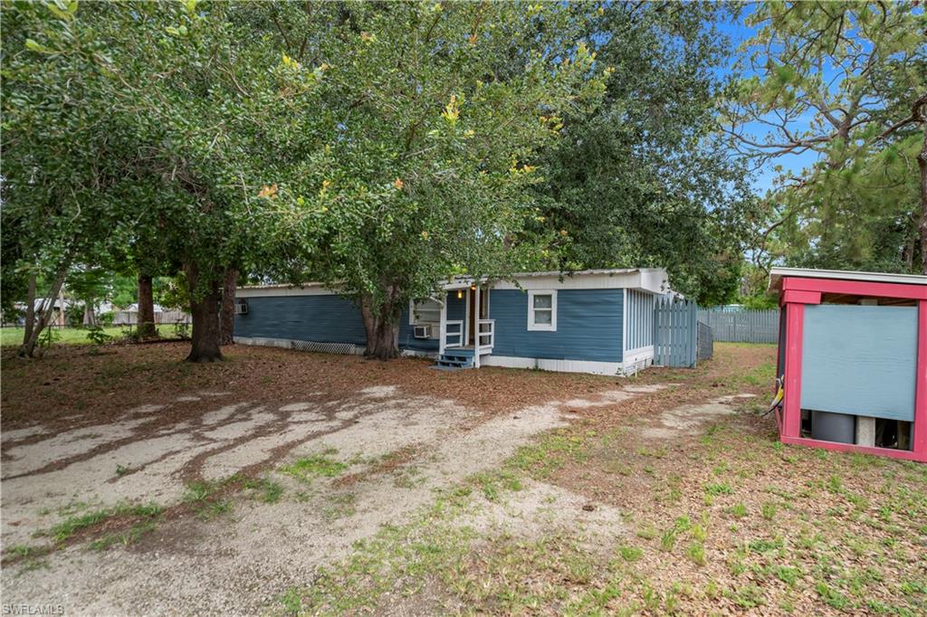 8239 Sevigny Dr Property Photo 31