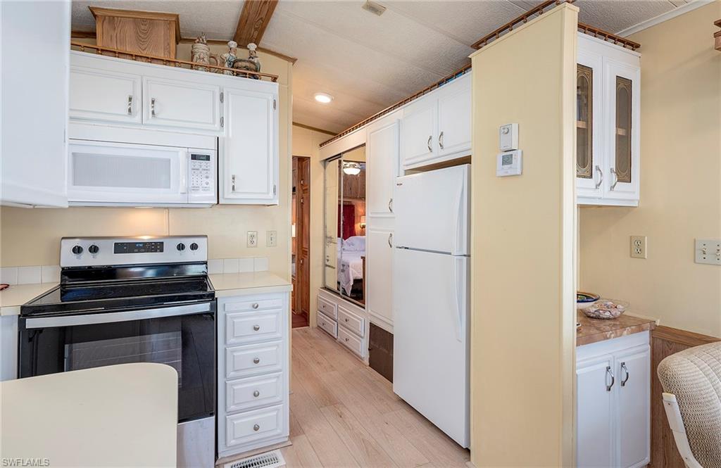 271 Caravan Cir Property Photo 8