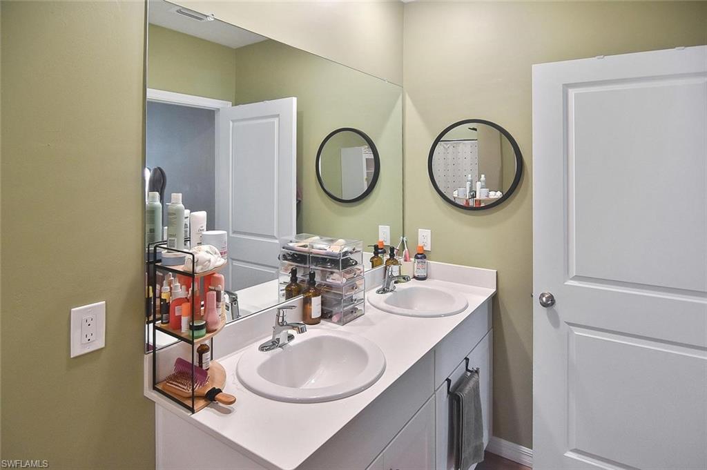8107 Haley Creek Way Property Photo 21