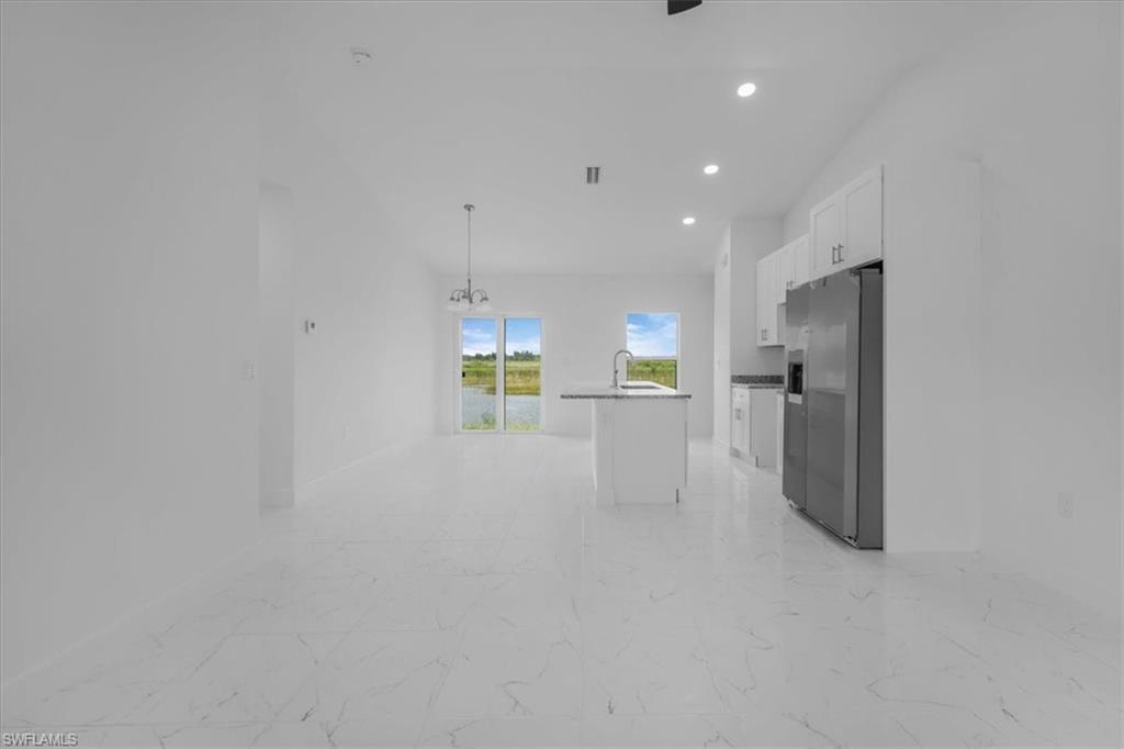 1816 Long Beach Dr Property Photo 6