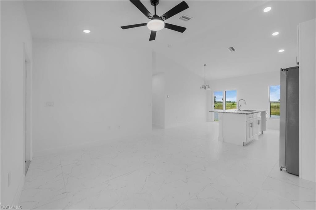 1816 Long Beach Dr Property Photo 7