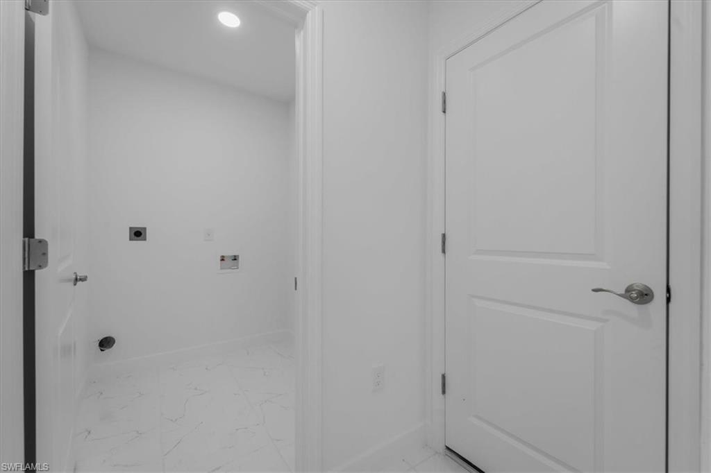 1816 Long Beach Dr Property Photo 15