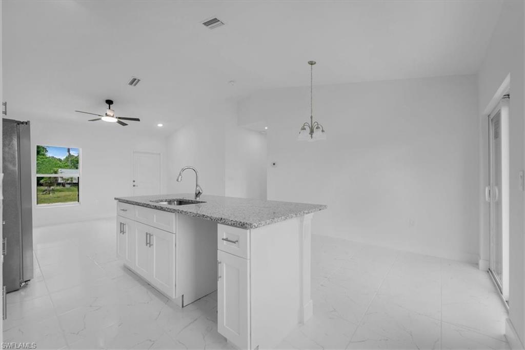1816 Long Beach Dr Property Photo 18