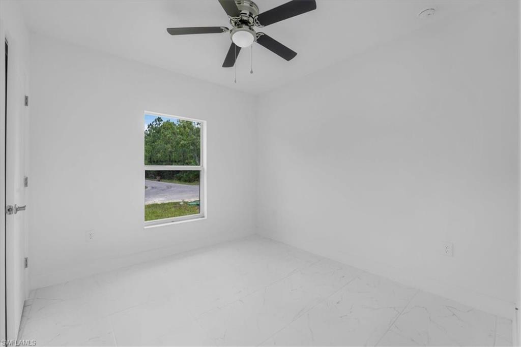 1816 Long Beach Dr Property Photo 27