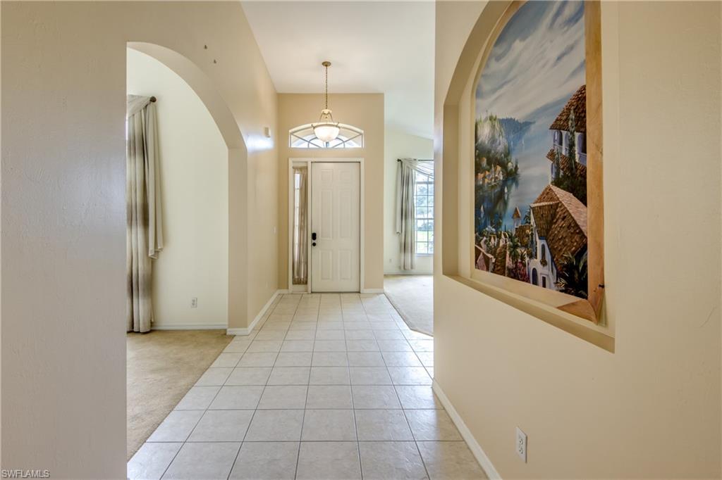 8904 Baytowne Loop Property Photo 5