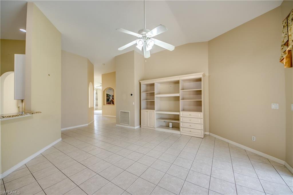 8904 Baytowne Loop Property Photo 21