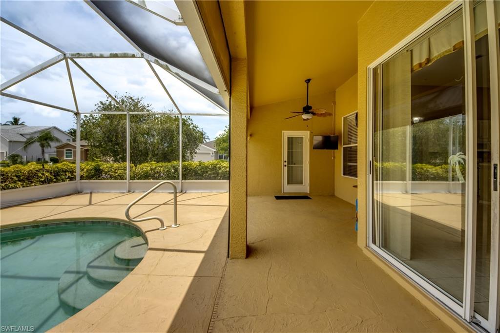 8904 Baytowne Loop Property Photo 40