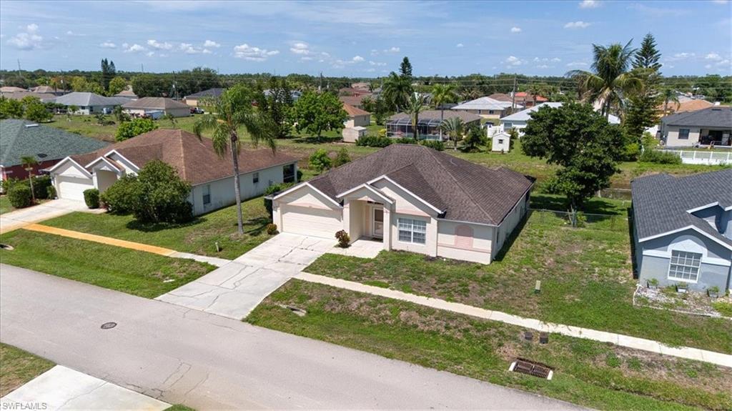 4664 Varsity Cir Property Photo 3