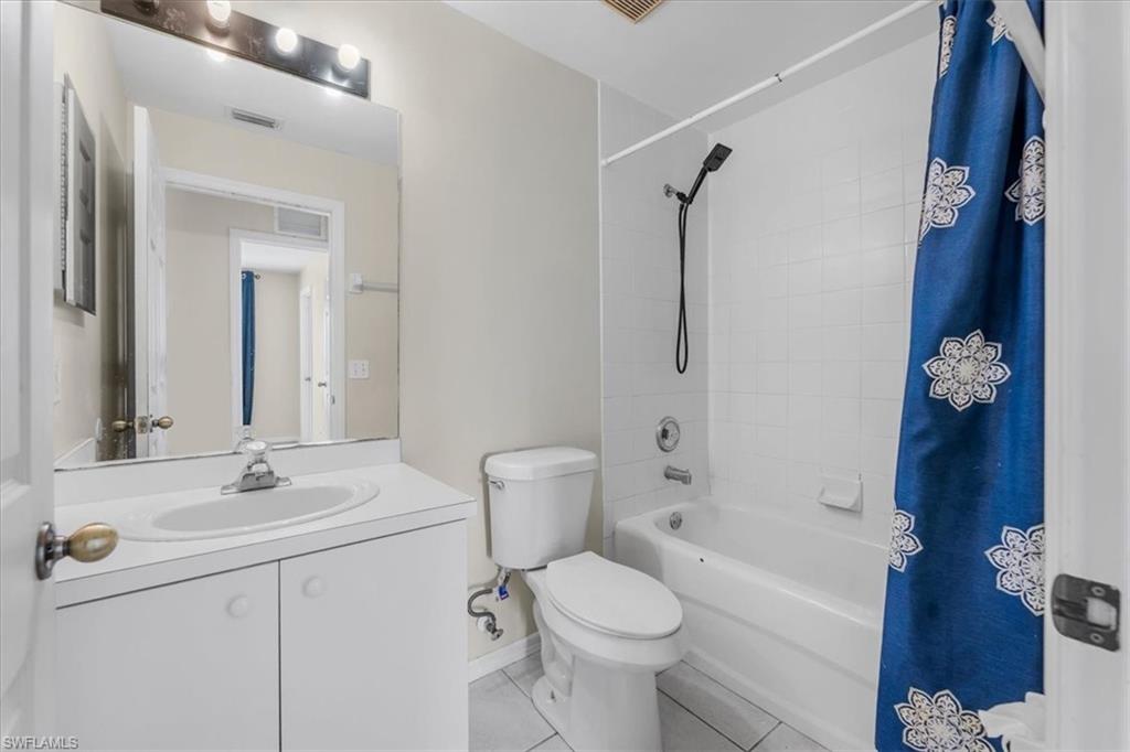 4664 Varsity Cir Property Photo 12