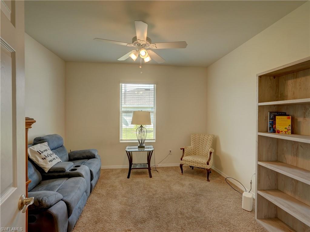 328 Sw 24th Pl Property Photo 13