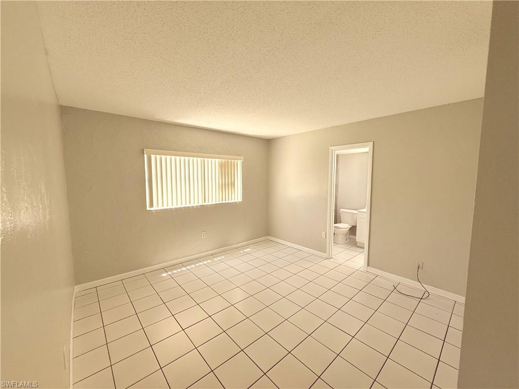4923 Vincennes Ct 3 Property Photo 9