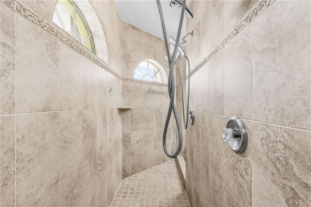 1721 Sw 30th Ter Property Photo 13