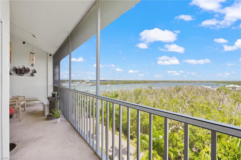 345 Mango St 605 Property Photo 28