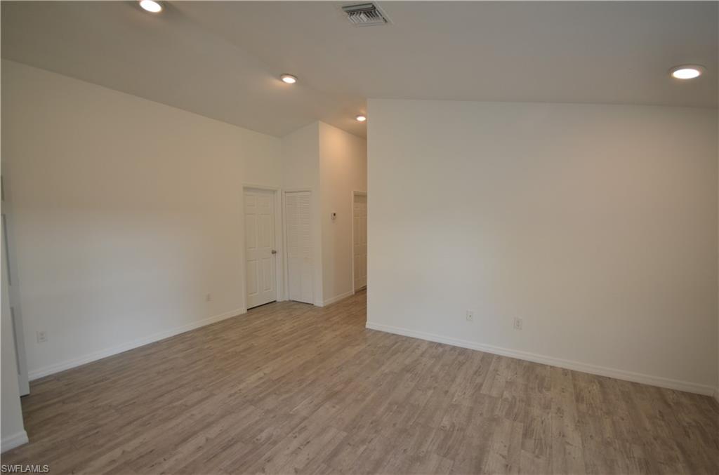 2225 Carver Ave Property Photo 13