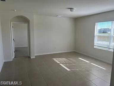 2210 Nw 11th St Property Photo 6