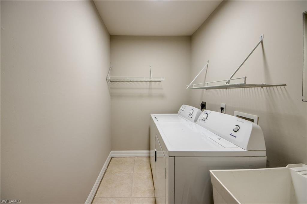 2937-3001 Santa Barbara Blvd 3001 Property Photo 20