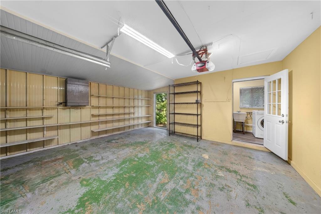 208 Redcliff Ave Property Photo 15