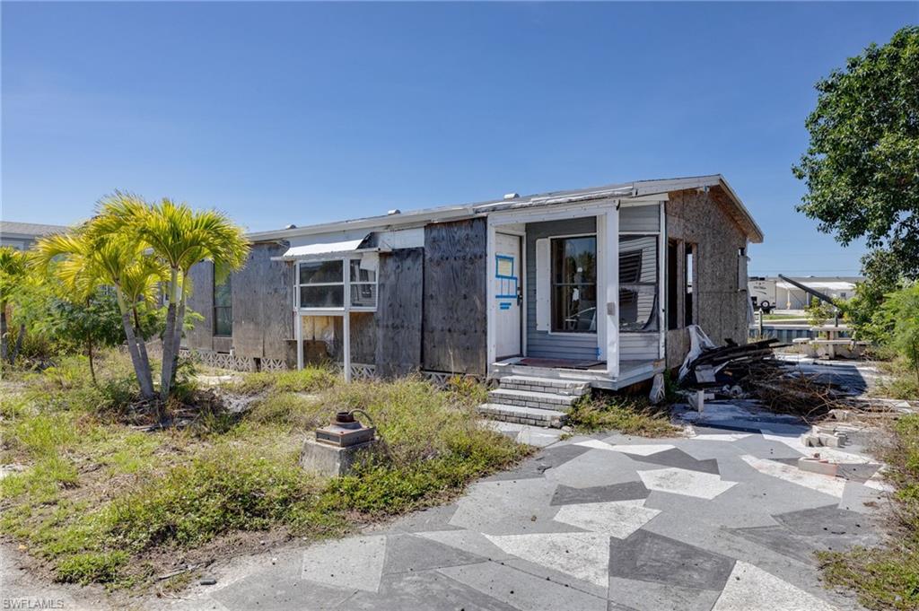 2920 Harpoon LN Property Photo 1
