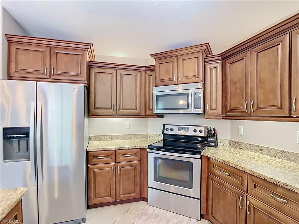 14401 Hampton Lake Ct Property Photo 10