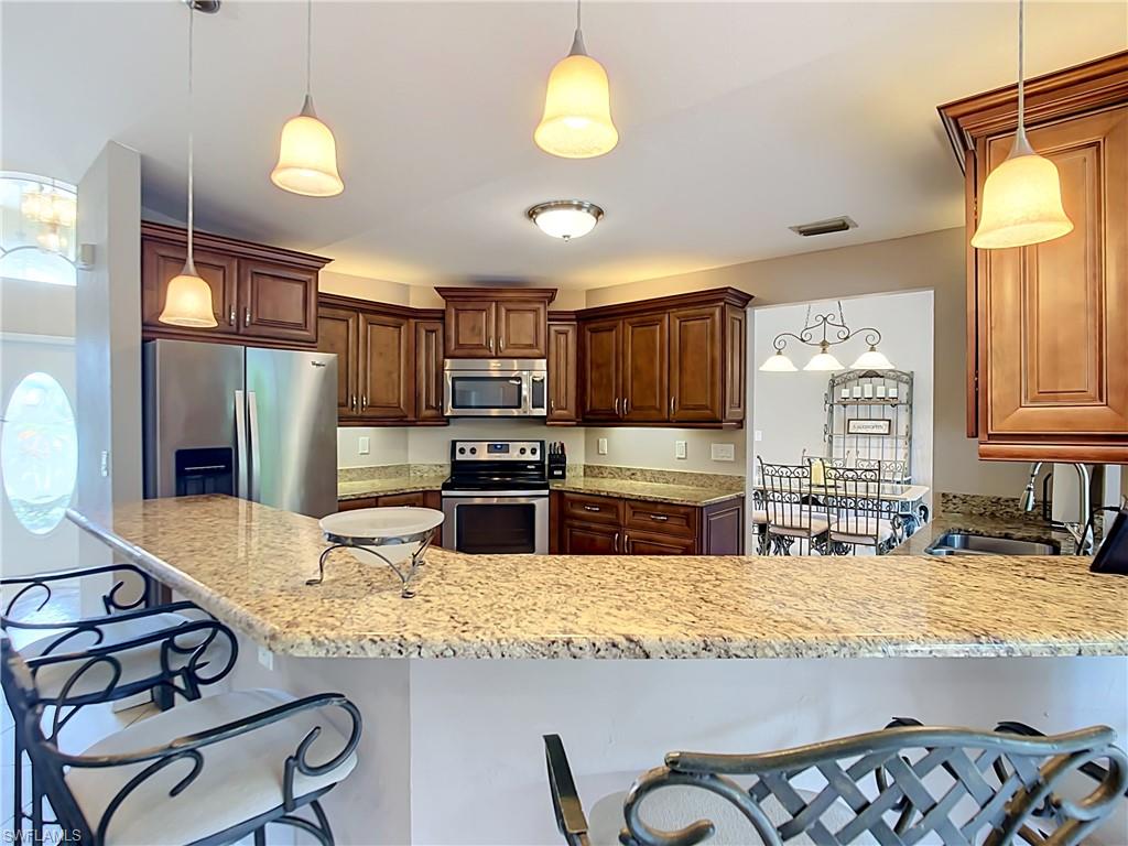 14401 Hampton Lake Ct Property Photo 13