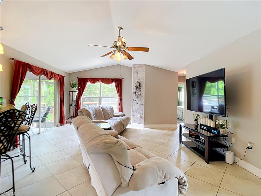 14401 Hampton Lake Ct Property Photo 14