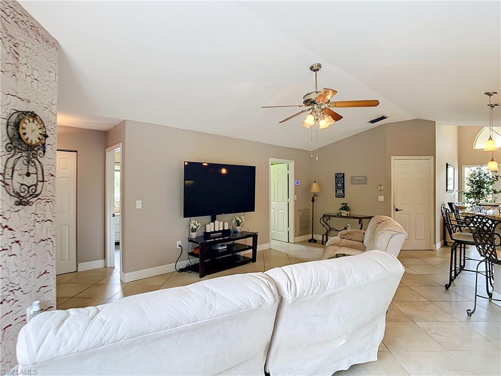 14401 Hampton Lake Ct Property Photo 17