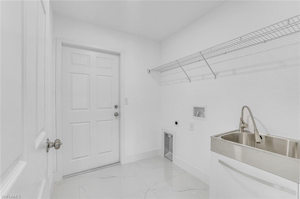2702 50th St Sw Property Photo 16