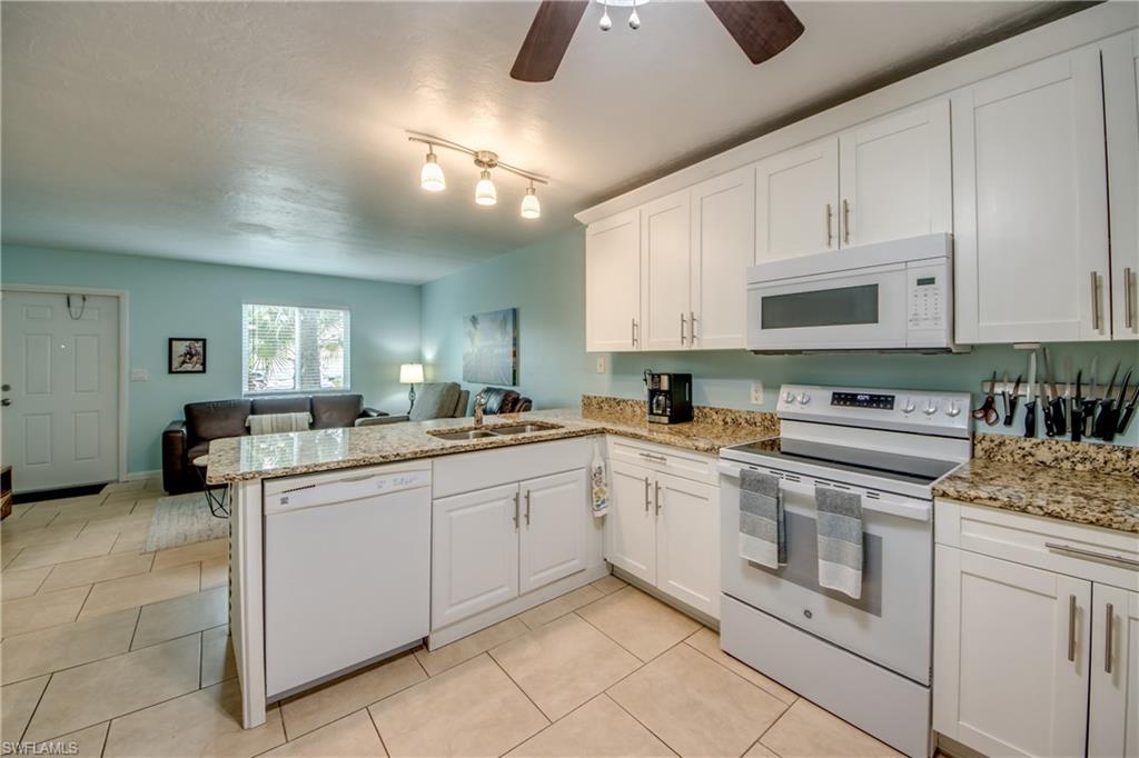 4904 Vincennes Ct 108 Property Photo 18