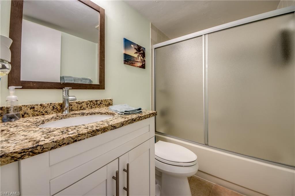 4904 Vincennes Ct 108 Property Photo 30