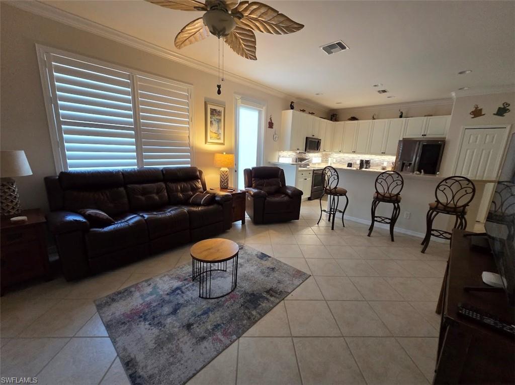 10518 Avila Cir Property Photo 2