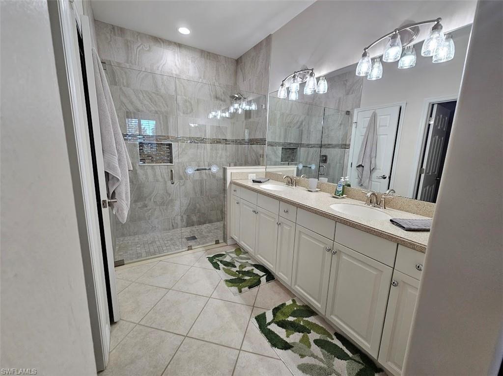 10518 Avila Cir Property Photo 24