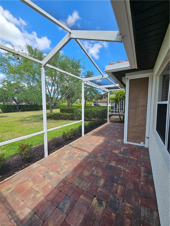 10518 Avila Cir Property Photo 32