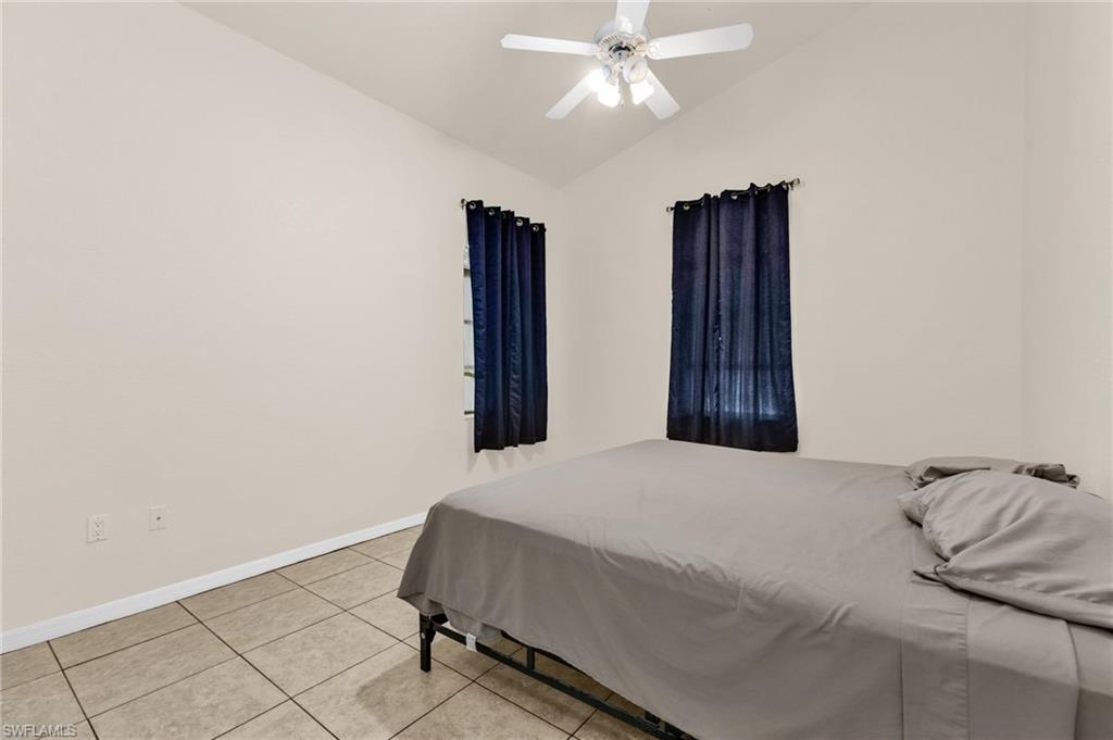 4056 Gingold St Property Photo 28