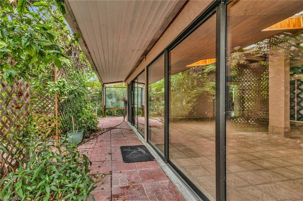 4056 Gingold St Property Photo 42