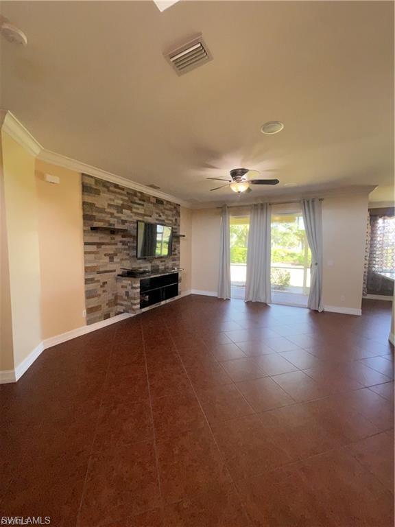 2427 Ashbury Cir Property Photo 5