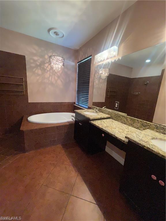 2427 Ashbury Cir Property Photo 9