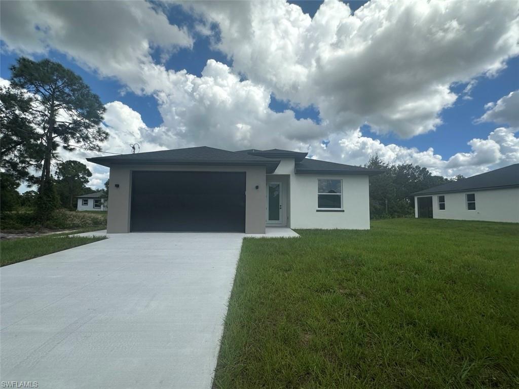 547 Eisenhower BLVD Property Photo 1