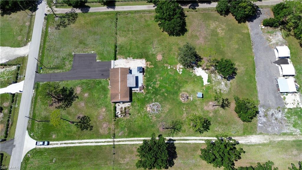 17751 Wells Rd Property Photo 2