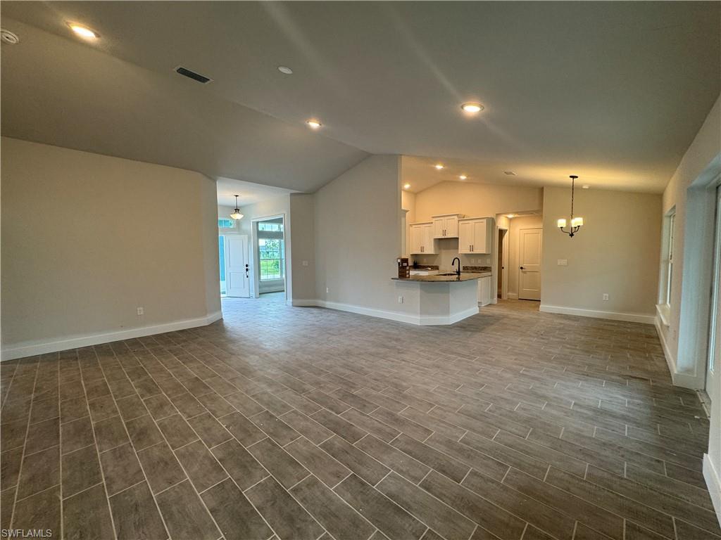 2223 Nw 30th Ter Property Photo 8