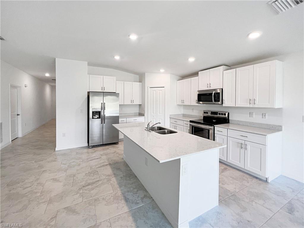 4263 Villa Rapallo Way Property Photo 8