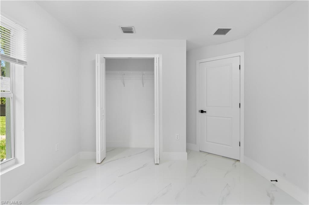 1055 Asther St E Property Photo 16