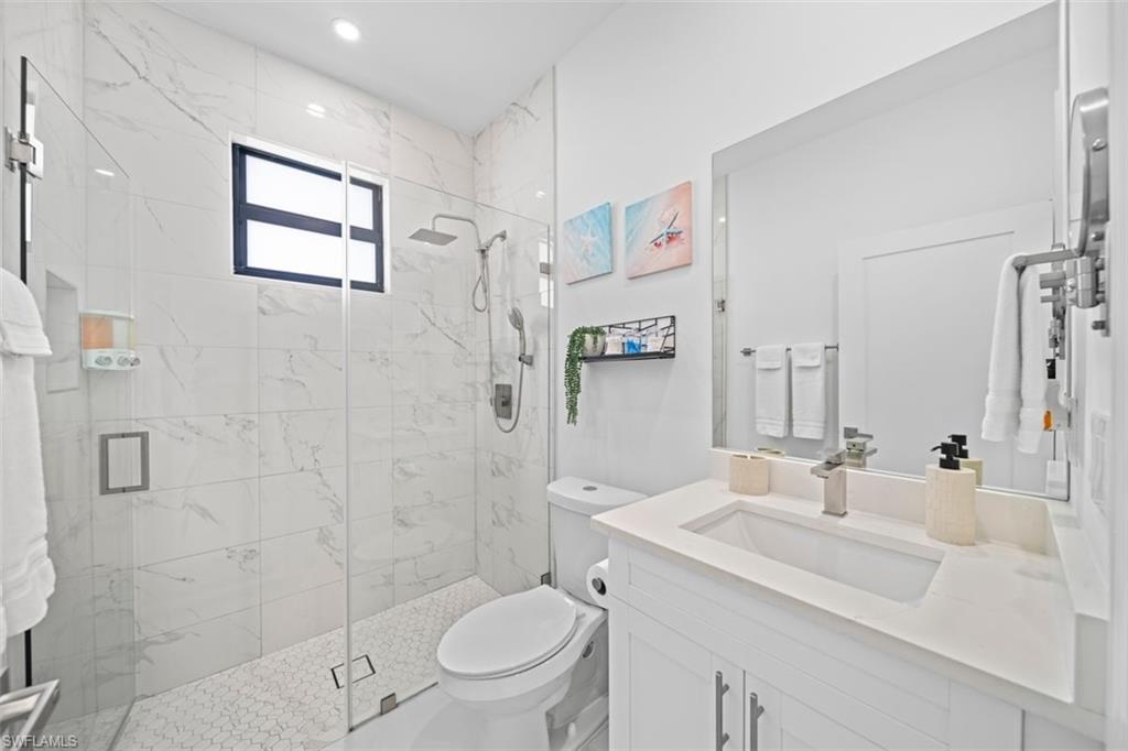 317 Kismet Pkwy E Property Photo 12