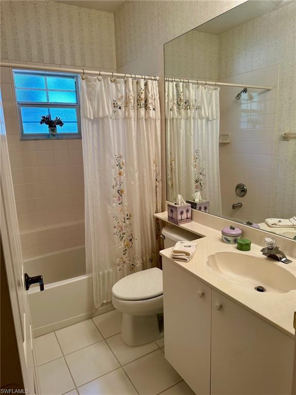 9304 Lake Abby Ln Property Photo 11