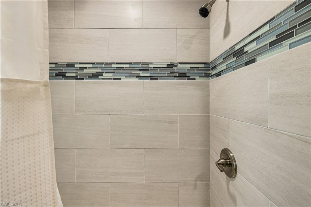 801 Sw 52nd St Property Photo 26