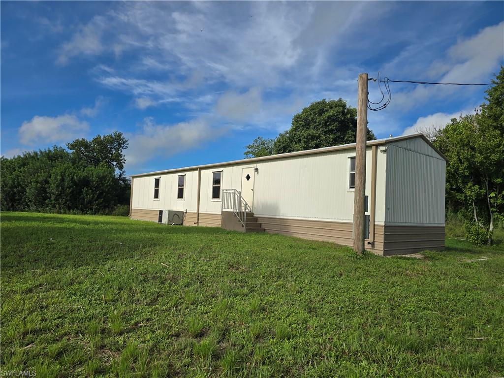 1000 Catawba Ln Property Photo 4