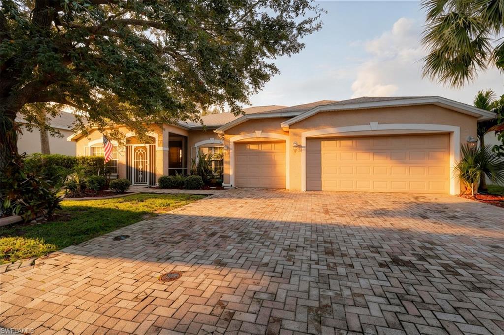 12810 Aston Oaks Dr Property Photo 3