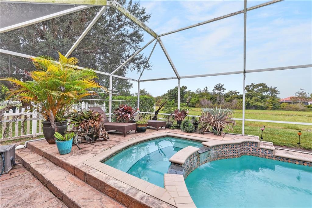 12810 Aston Oaks Dr Property Photo 8