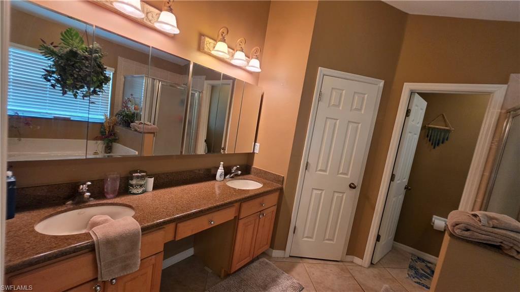 12810 Aston Oaks Dr Property Photo 13