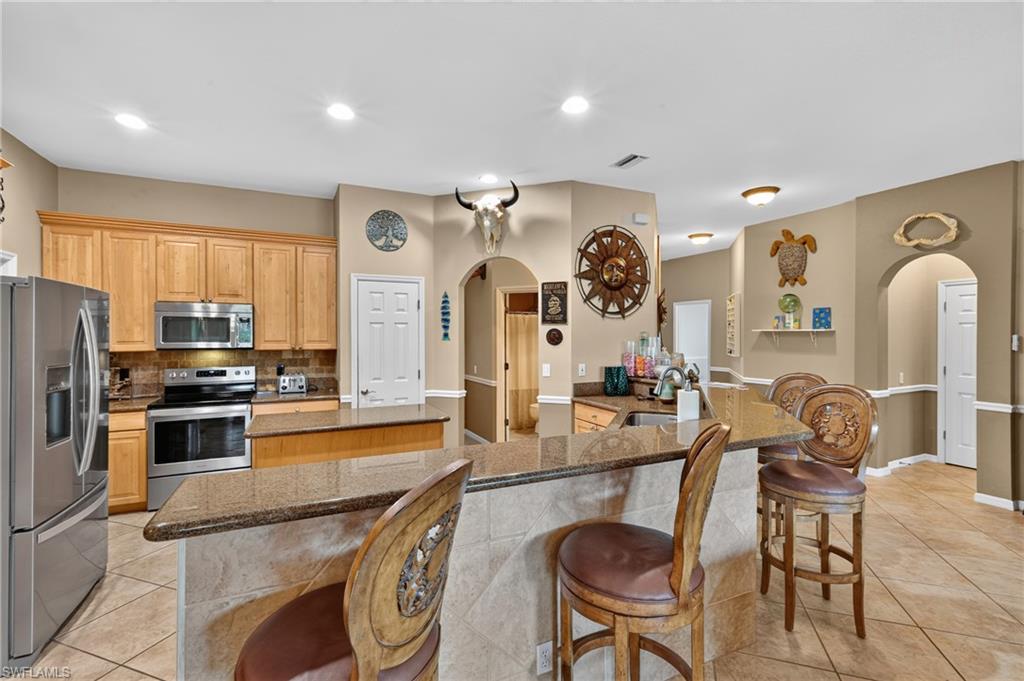 12810 Aston Oaks Dr Property Photo 14