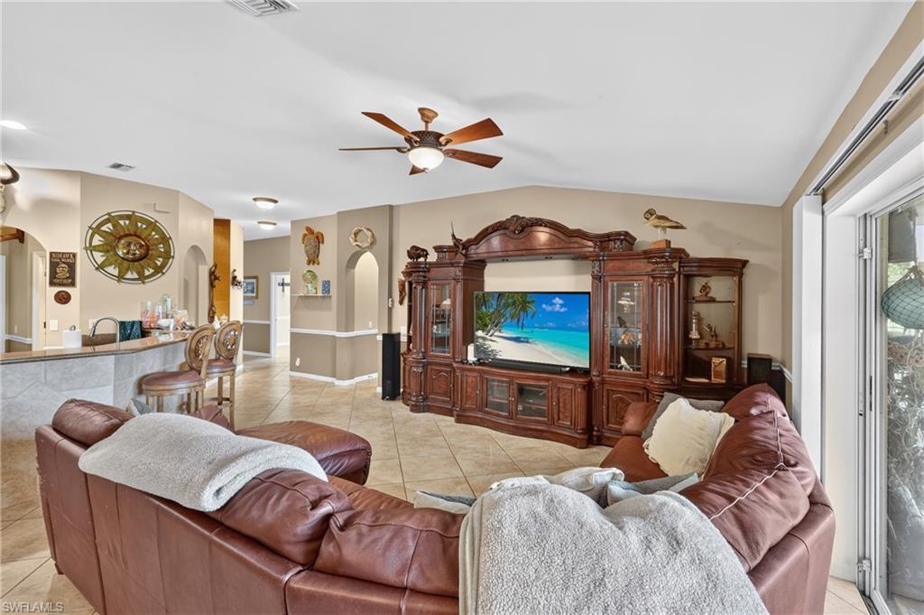 12810 Aston Oaks Dr Property Photo 21